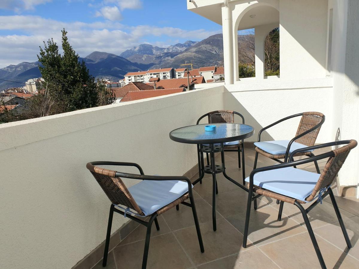 Apartments Jadran Tivat Eksteriør billede