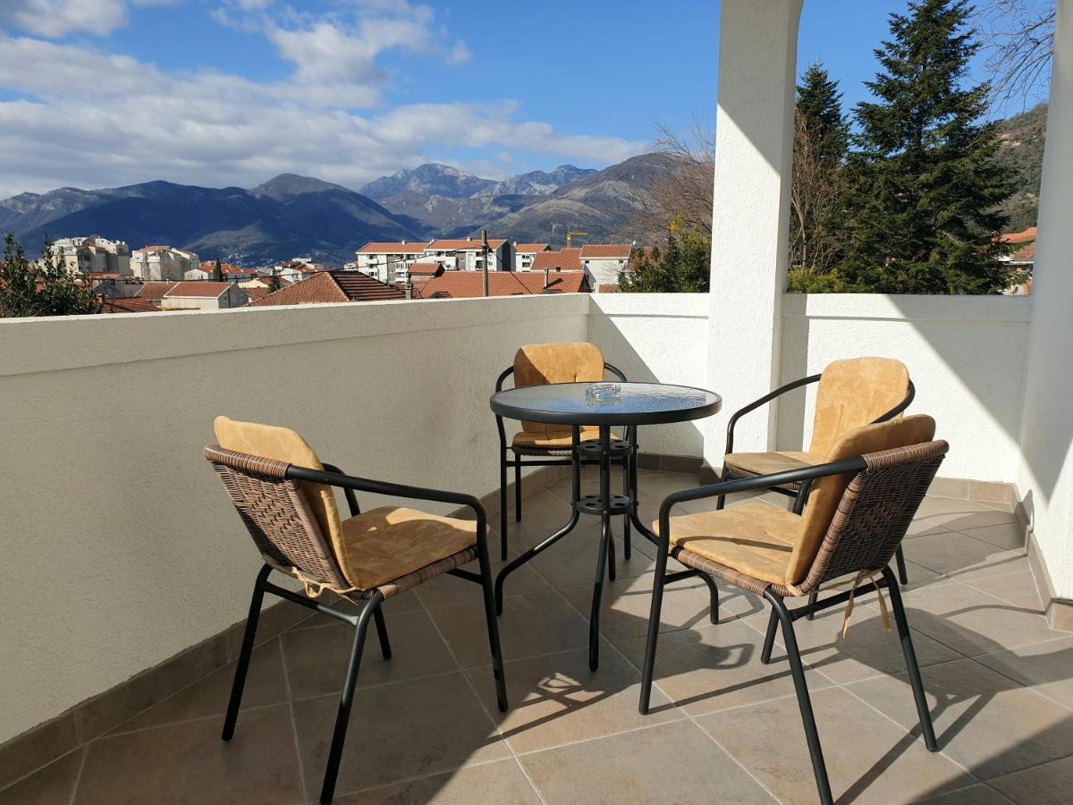Apartments Jadran Tivat Eksteriør billede